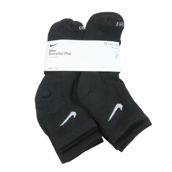mens nike socks size medium